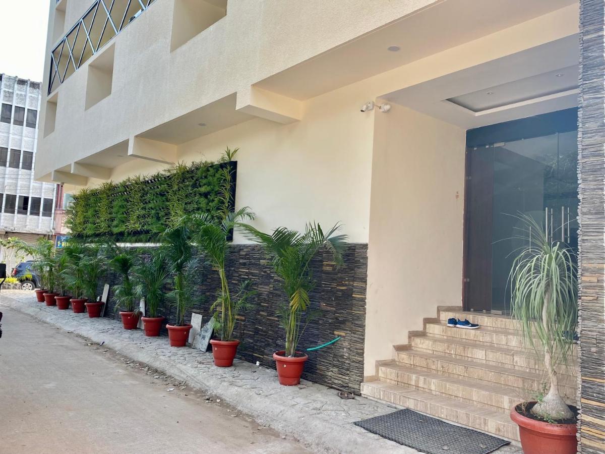 Hotel Vrindavan Palace Indore Eksteriør bilde