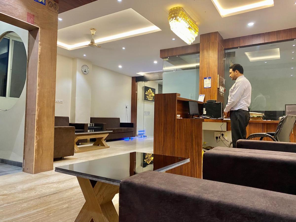 Hotel Vrindavan Palace Indore Eksteriør bilde