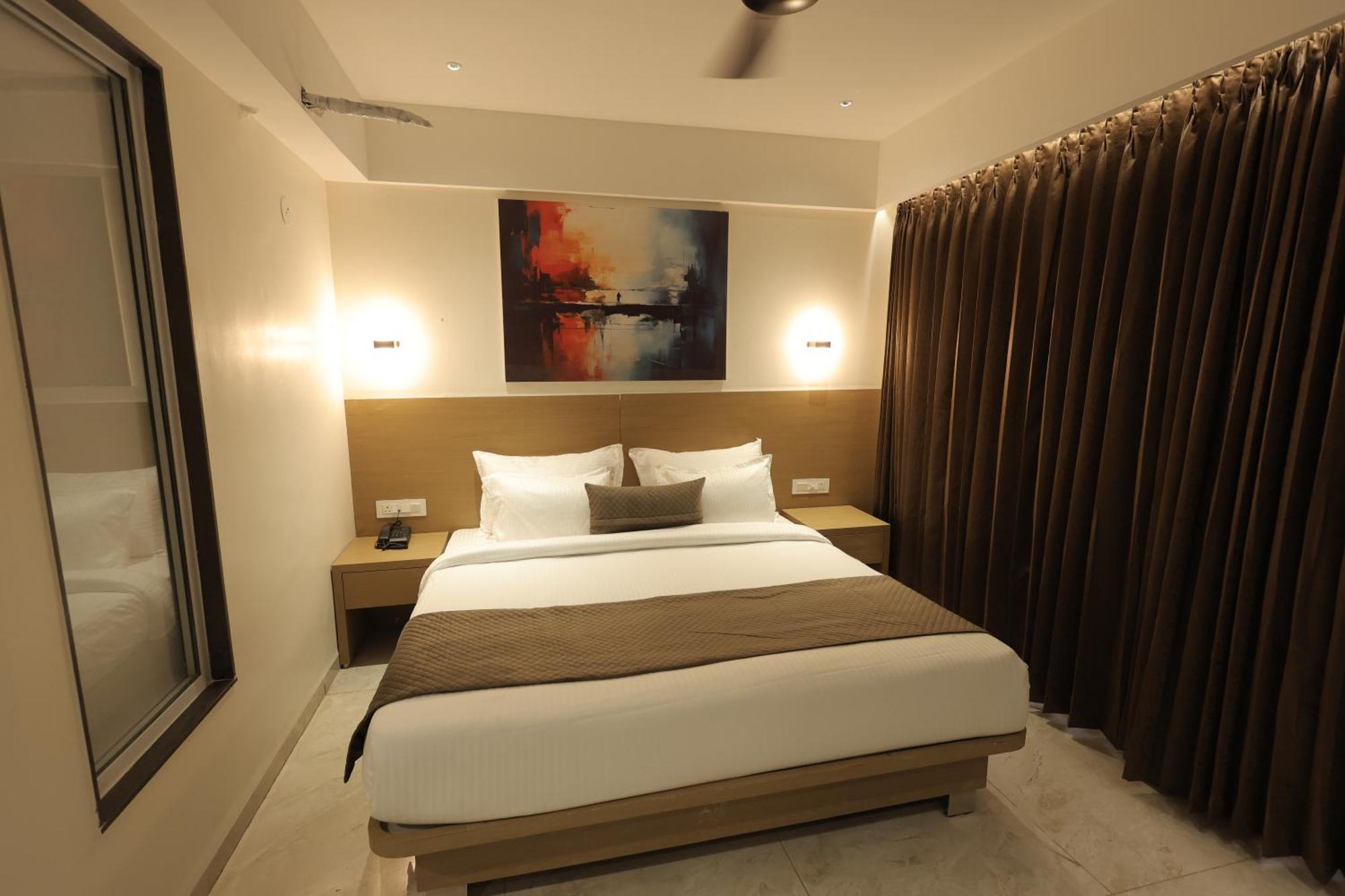 Hotel Vrindavan Palace Indore Eksteriør bilde